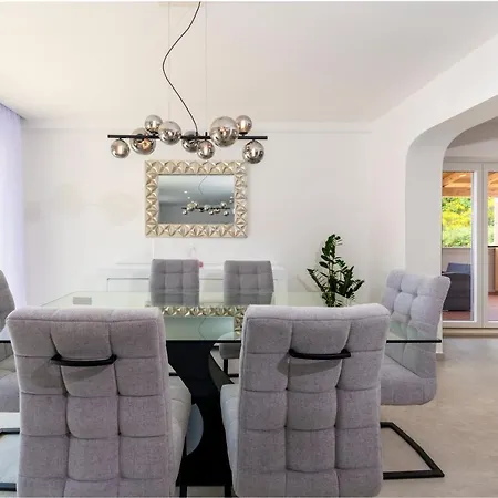 Anny Βίλα Mokošica